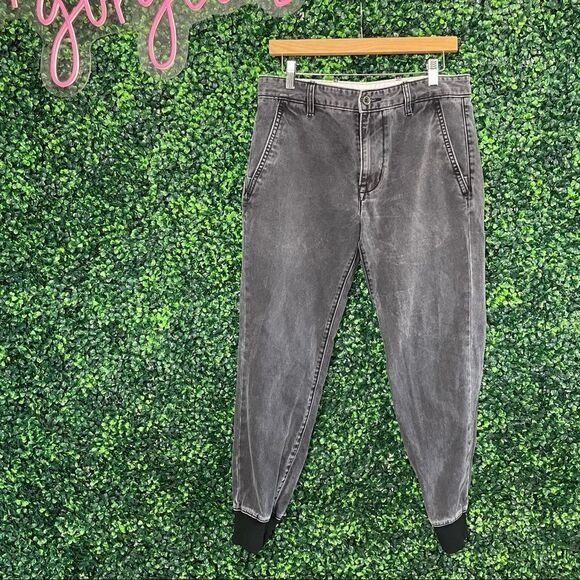 Men’s Levi’s Faded Black Joggers Sz 30x30 - Picture 3 of 9